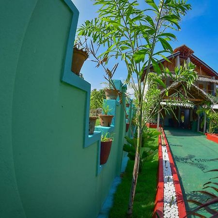 Neem Garden Guest House Batticaloa Exterior photo